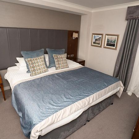 Golden Lion Hotel Stirling Dış mekan fotoğraf
