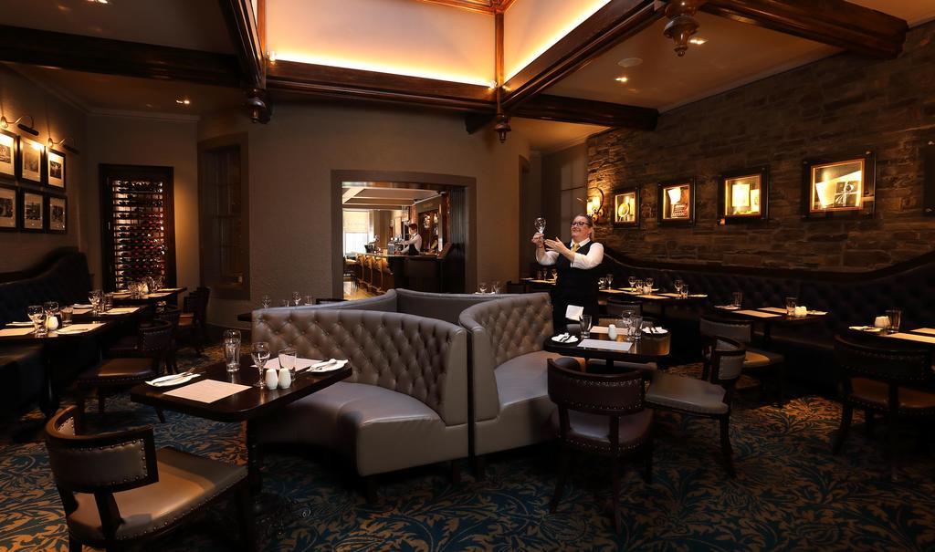 Golden Lion Hotel Stirling Dış mekan fotoğraf
