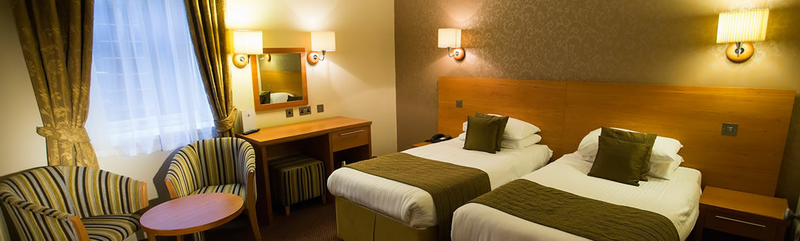 Golden Lion Hotel Stirling Dış mekan fotoğraf